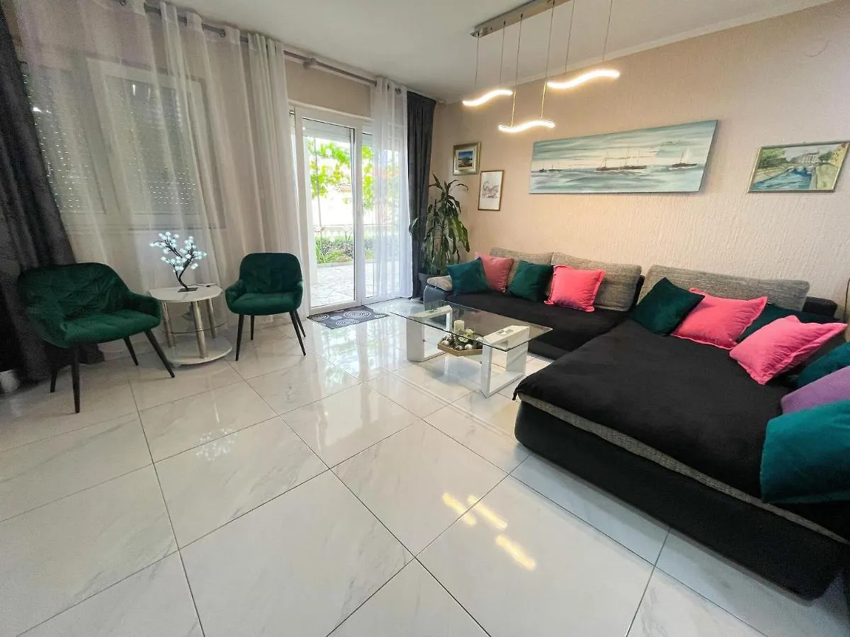 Gorgeous Holiday Home In Dramalj Near Sea 0*,  Croatia